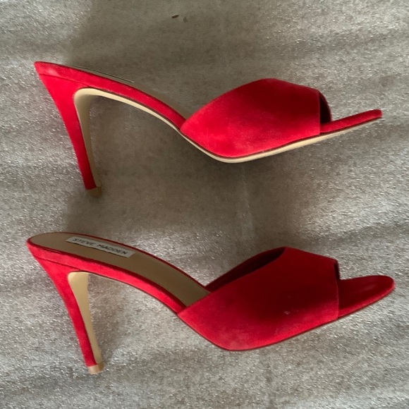 Steve Madden Bold Red Open Toe Women's Heels - Picture 1 of 6